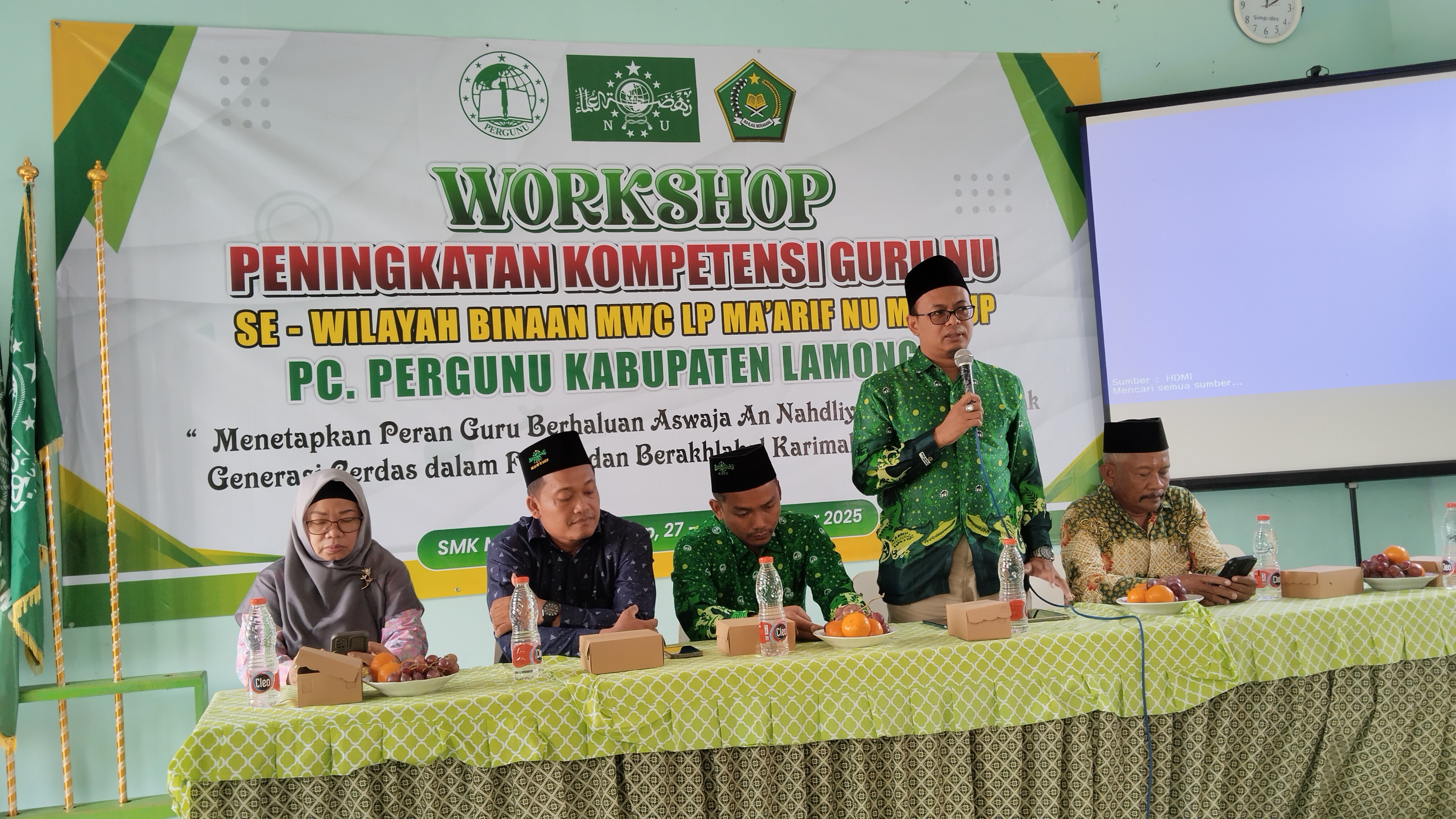 Growth Mindset & AI Warnai Workshop Guru NU: Saatnya Guru Mantup Naik Level!